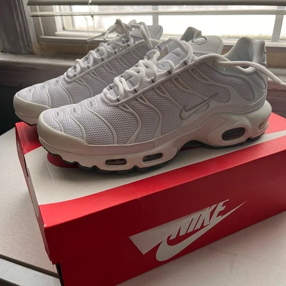 Nike Air Max Plus Triple White Men’s 8